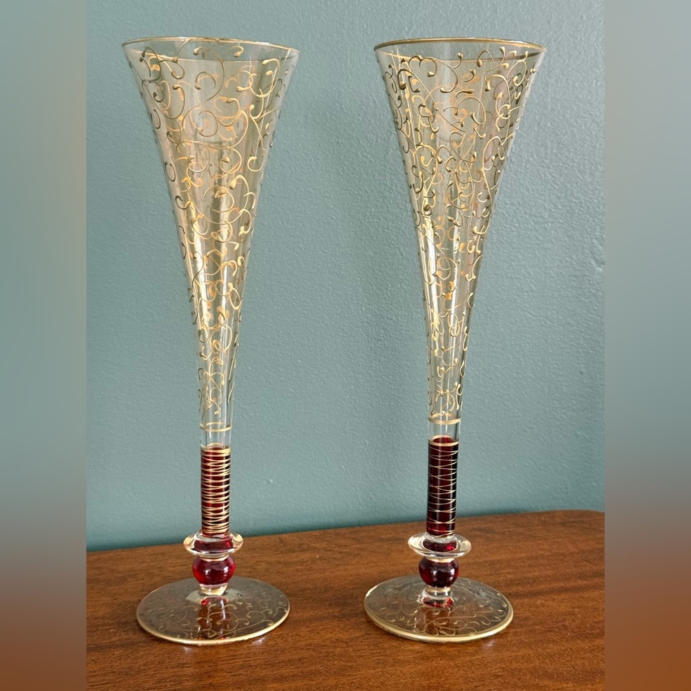 Pier 1 Elegant Gold and Red Swirl Champagne Flutes (2)